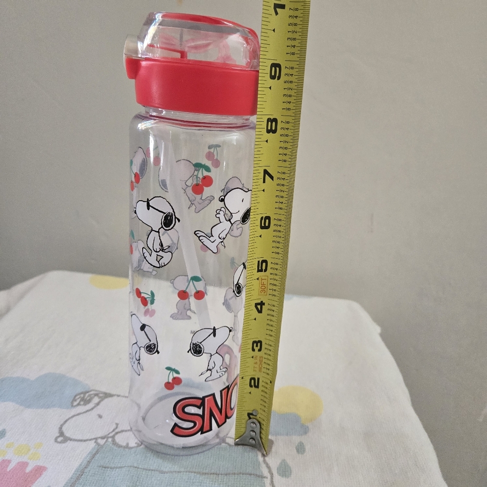 Peanuts: Snoopy Water Bottle with Cherry Design - Picture 7 of 8